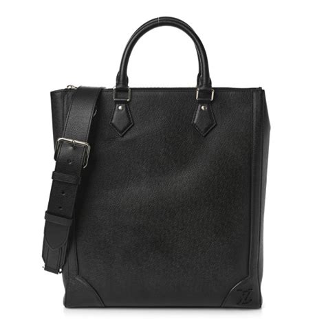 LOUIS VUITTON Taiga Vertical Tote Ardoise 